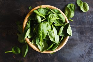 spinach, leafy greens, joint pain